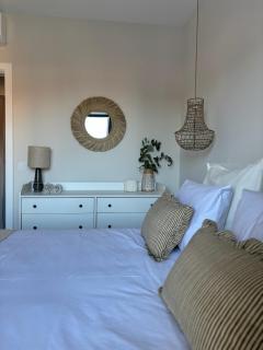 RookieC Two Bedroom peaceful location old town AC - Cascais - 4