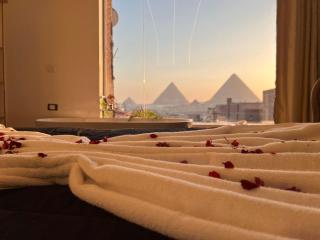 Linda Pyramids view - Il Cairo - 7