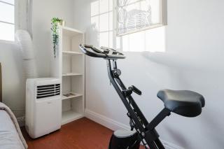 Entire Private 4-Bedroom w Garage & Gated Yard, Near San Diego Gaslamp, Beach, Available Now - National City - 1