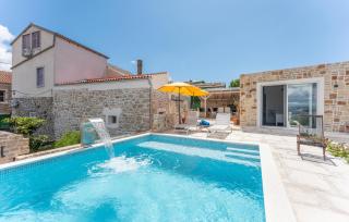 Amazing Home In Ugrinic - Ugrinići - 0