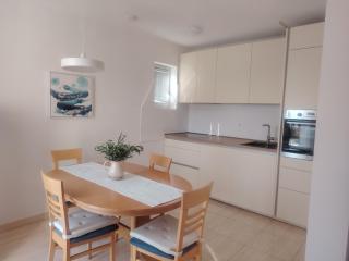 sunny apartment - Bol - 4