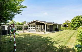 3 Bedroom Cozy Home In Tarm - Tarm - 1