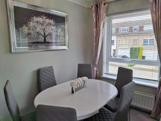 Modern townhouse with easy access to London - Ingatestone - 8
