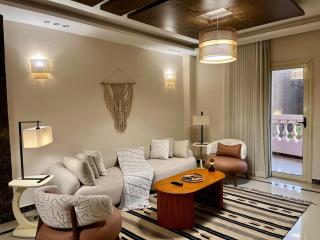 Modern 2BR near Katameya Heights - Il Cairo - 0