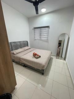 Dila'z Kayangan Alanis Residence - Sepang - 8