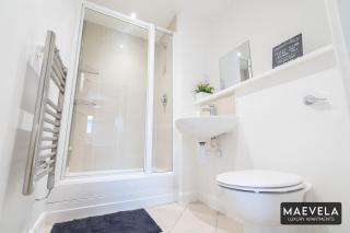 2 Bed Apartment City Centre next to Cube, Mailbox Birmingham - With BALCONY - FREE SECURE PARKING - Smart TV's - Birmingham - 3