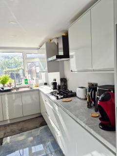 Bellavita brand new room - Canley - 3