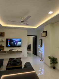 1BHK apartment with Pool, Gym, Cinema ,Zameen Opal - Lahore - 9