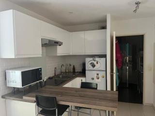 Charming two-room with garage - Mentone - 5