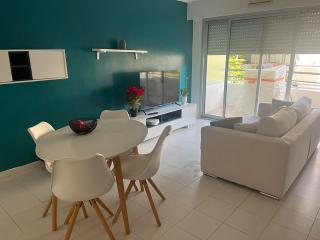 Charming two-room with garage - Mentone - 1
