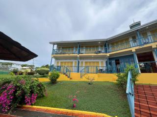 SherwoodPark Apartments - Carnbee Village - 2