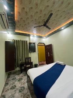 Hotel Aryakulam Palace Ayodhya - Ayodhya - 5