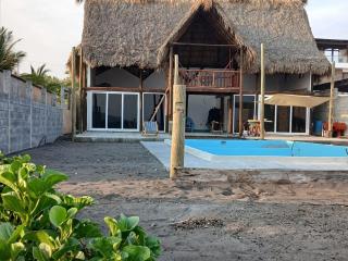Villa, Katina - Monterrico - 2