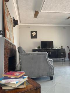 Hulley Homes- Escape to Beautiful Mountain Views - 7