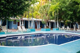 Hotel Y Restaurante Leones Marinos - El Cuco - 0