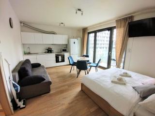 Modern apartment with parking - 8