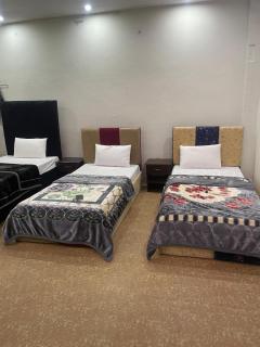 Al Atif Guest House - 7