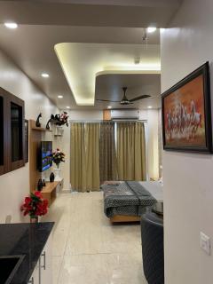 High End Studios - Ghaziabad - 0