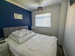 Lovely Chalet To Hire In Scratby Nearby The Beach In Norfolk Ref 76165B - Scratby - 3