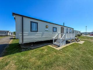 8 Berth Caravan With Decking At Caister Beach In Norfolk Ref 30016S - Great Yarmouth - 6