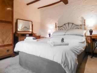The Old Barn - Hope Bowdler - 4