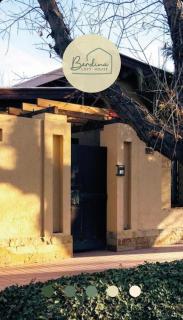 Berdina casa estilo loft con jardín, parrilla y cochera a 3 cuadras de la plaza de Chacras de Coria - Chacras de Coria - 9