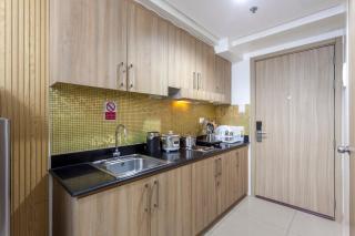 Studio with balcony, near Manila Airport and a walking distance to Mall of Asia and Manila Bay, able to cook and wash clothes - Manila - 6