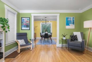 Greenlake Craftsman - Hot Tub, AC, Dog Friendly - 2