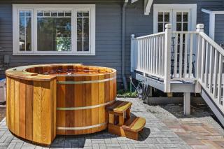 Maple Leaf Craftsman - Hot Tub, AC, Dog Friendly - Seattle - 1