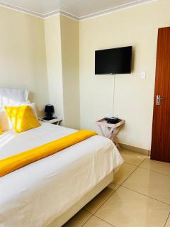 The Barberton Nest - Barberton - 2