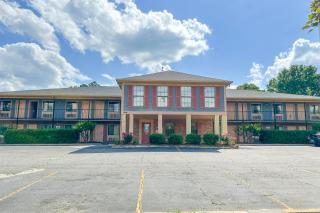Louisville Inn by OYO Louisville Municipal Airport - - 2
