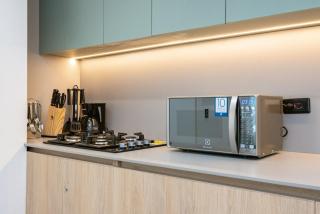L301 4BR Lleras Park Apt Rooftop Jacuzzi Air Conditioning - Medellín - 6