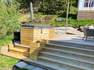 Holiday home LJUNGSKILE VIII - 8
