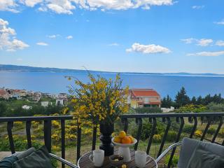 Apartment Wish - Podstrana - 0