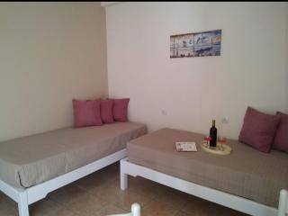 Cosy Apartment with Sea View - 8