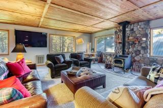 Large Log Home - Hot Tub, Close To Town! - Leavenworth - 0