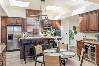 Luxury Hilltop Villa Pool, Views and Serenity - Paso Robles - 6