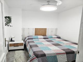 Holiday apartment on the beach with pool - Salobreña - 1