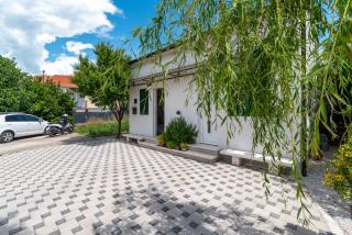 Studio Apartment Dona - Trogir - 9