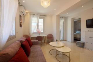 Bella Bianca , 200m from central square - Argostoli - 1