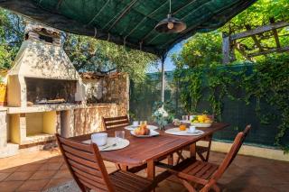 Large villa with veranda- 2 km from beach and city center - Pula - 0