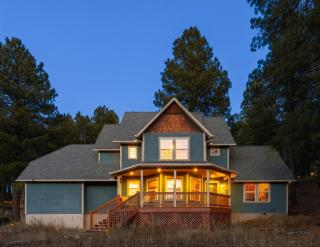 Evergreen Chalet Forest Escape Grill AC Family - 0