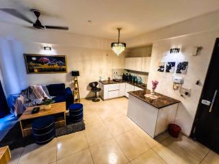 1BR Service Apartment by Blissful Stays - Noida - 0