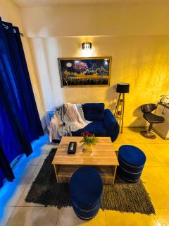 1BR Service Apartment by Blissful Stays - Noida - 4