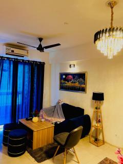 1BR Service Apartment by Blissful Stays - Noida - 9