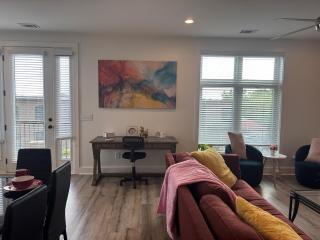Gated 2BR in Greenville wVibes - Greenville - 1