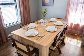 Cozy 5 BD house near Blackstone and UNMC - Omaha - 4