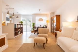 Family Home Near the Beach - Estoril - 3