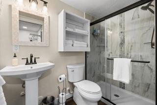 Eagle Nest Retreat - Modern Studio in Eagle - 6