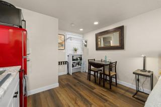 Eagle Nest Retreat - Modern Studio in Eagle - Eagle - 5